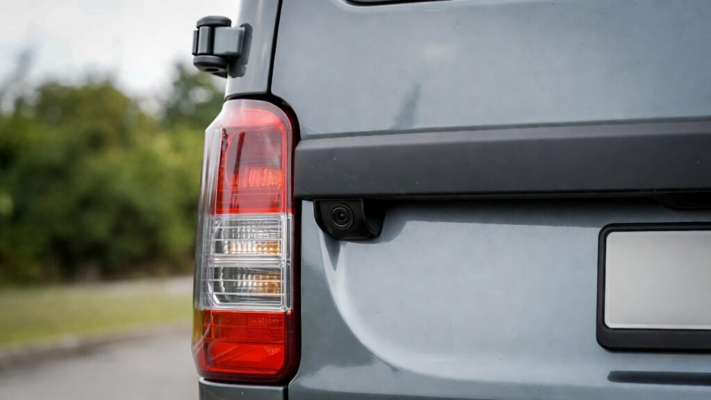 Muestra cámara trasera furgoneta